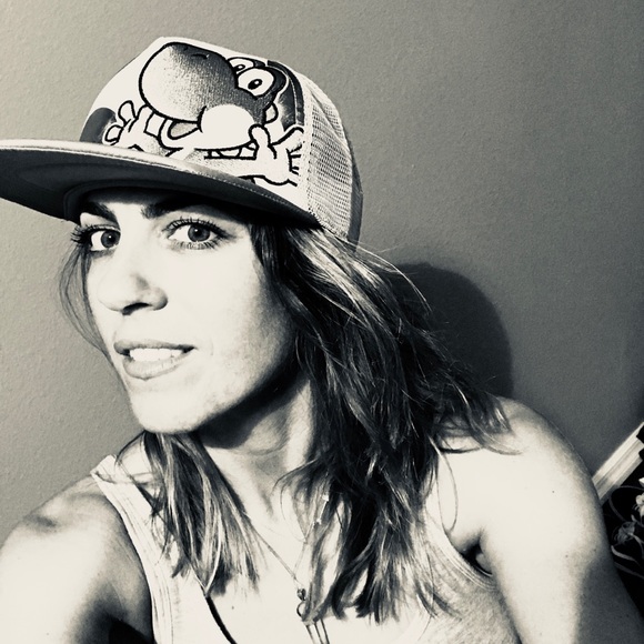 Meet your Posher, Michelle - Picture 1 of 1